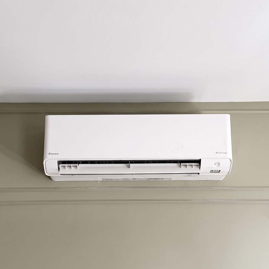 Daikin-Ductless-Installation-Waterloo-Square-1
